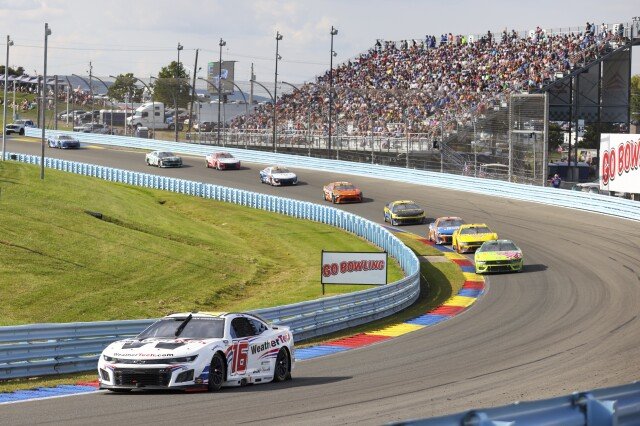 Les séries éliminatoires de la Xfinity Series prêtes à s'ouvrir ce week-end au Kansas avec van Gisbergen étudiant les règles