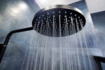 AI-powered water heater could banish cold showers and carbon pollution